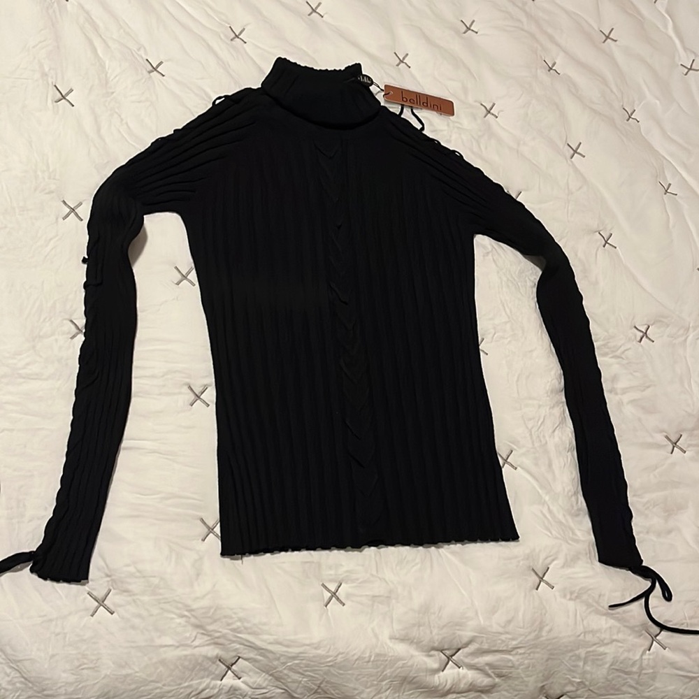 Bellini Black Ribbed Turtle Neck Sweater